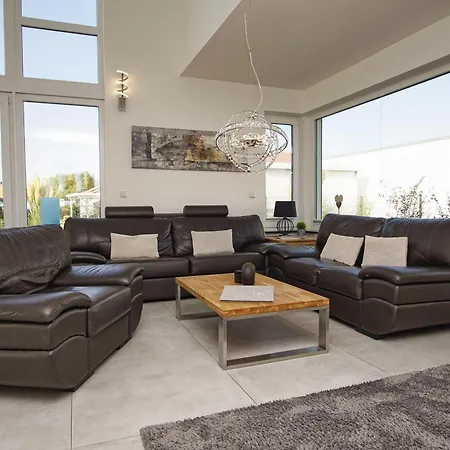 Kristall Holiday home